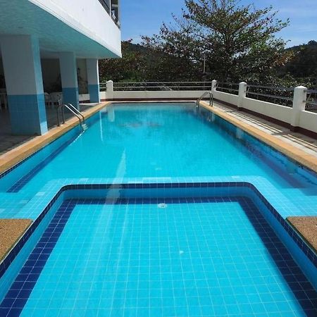 Nice Beach Hotel Rayong Extérieur photo